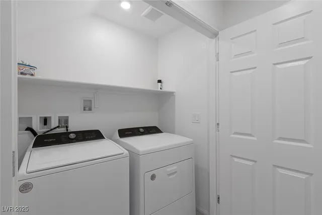 $1,995 | 5669 Steampunk Street, Las Vegas, NV 89118