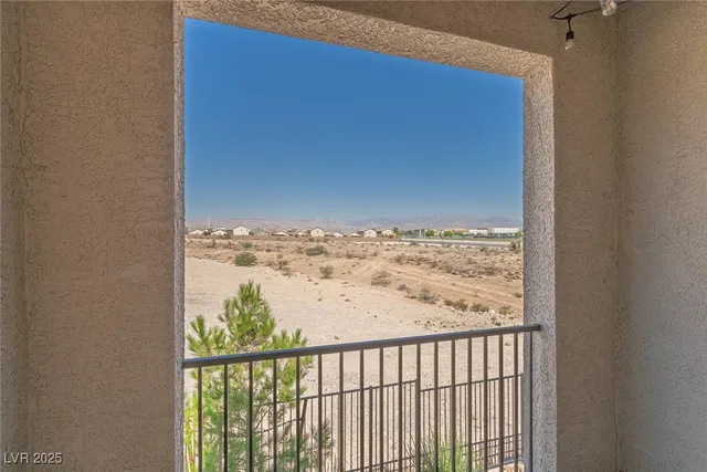 $1,995 | 5669 Steampunk Street, Las Vegas, NV 89118