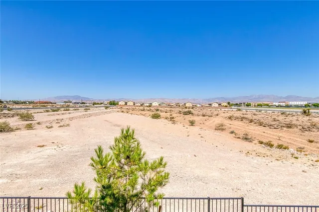 $1,995 | 5669 Steampunk Street, Las Vegas, NV 89118