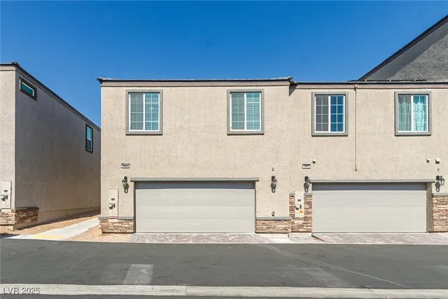 $1,995 | 5669 Steampunk Street, Las Vegas, NV 89118