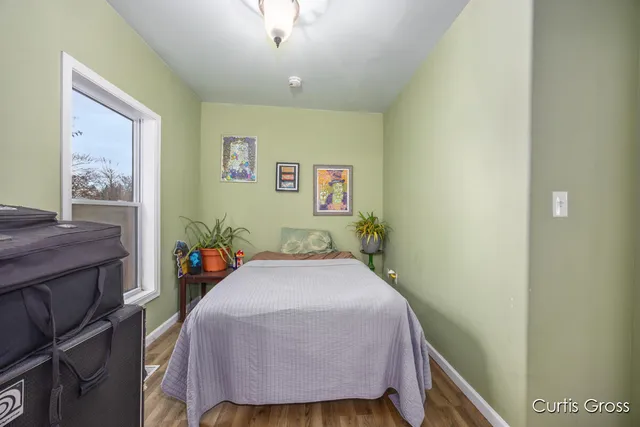 $249,900 | 320 West Pine Street Northeast, Cedar Springs, MI 49319