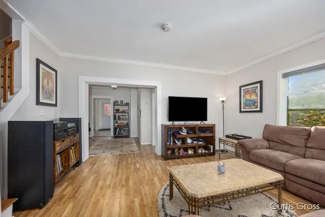 $249,900 | 320 West Pine Street Northeast, Cedar Springs, MI 49319