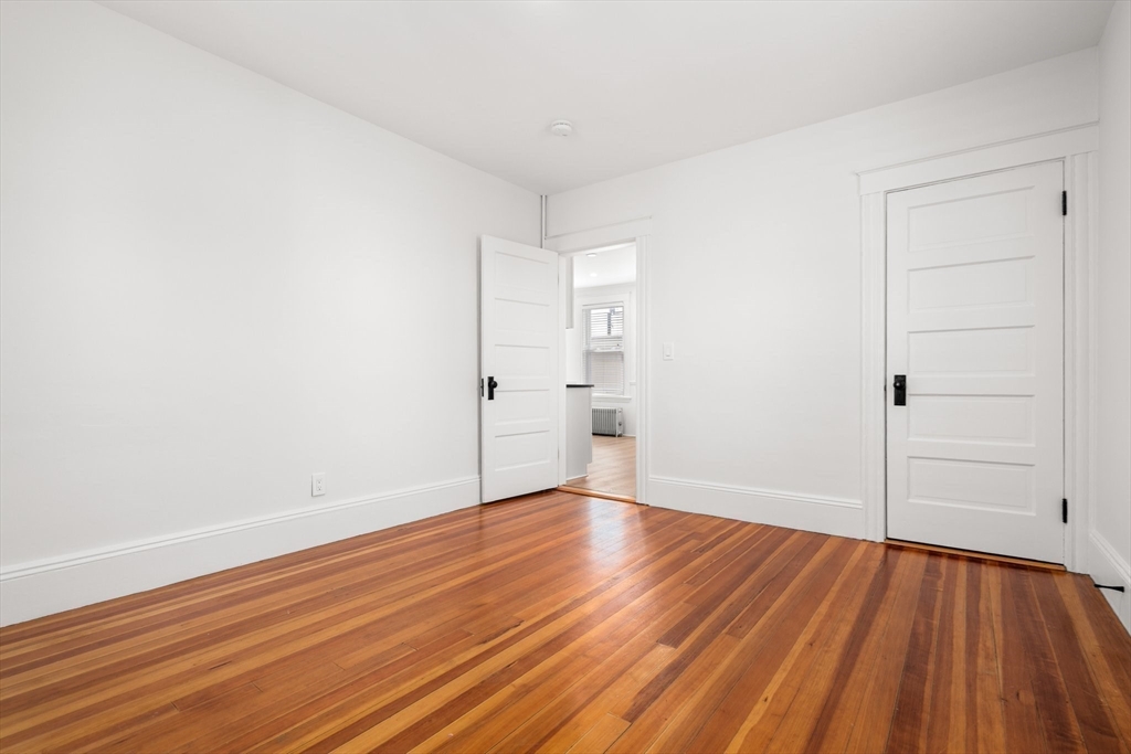 14 Pratt Street, Unit 2 Salem, MA 01970 - Photo 12 of 32