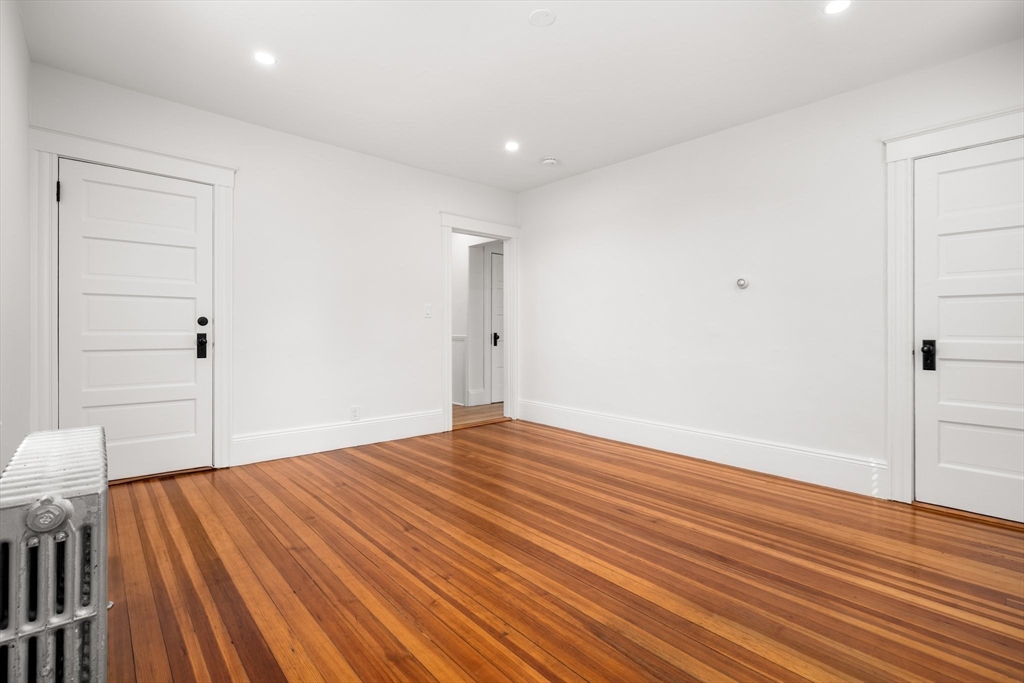 14 Pratt Street, Unit 2 Salem, MA 01970 - Photo 8 of 32