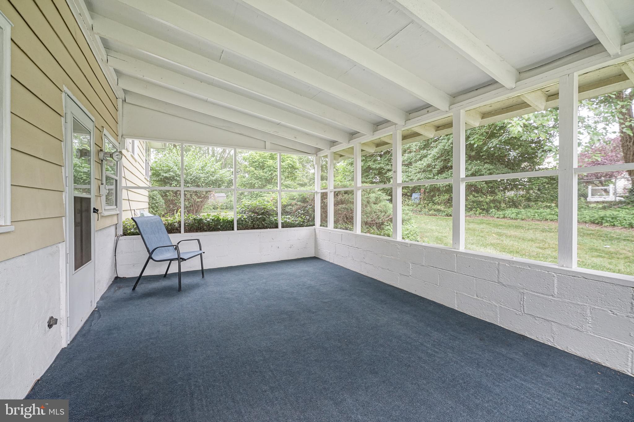 109 Farmdale Road Mount Holly, NJ 08060 - Photo 23 of 27 3 season porch.