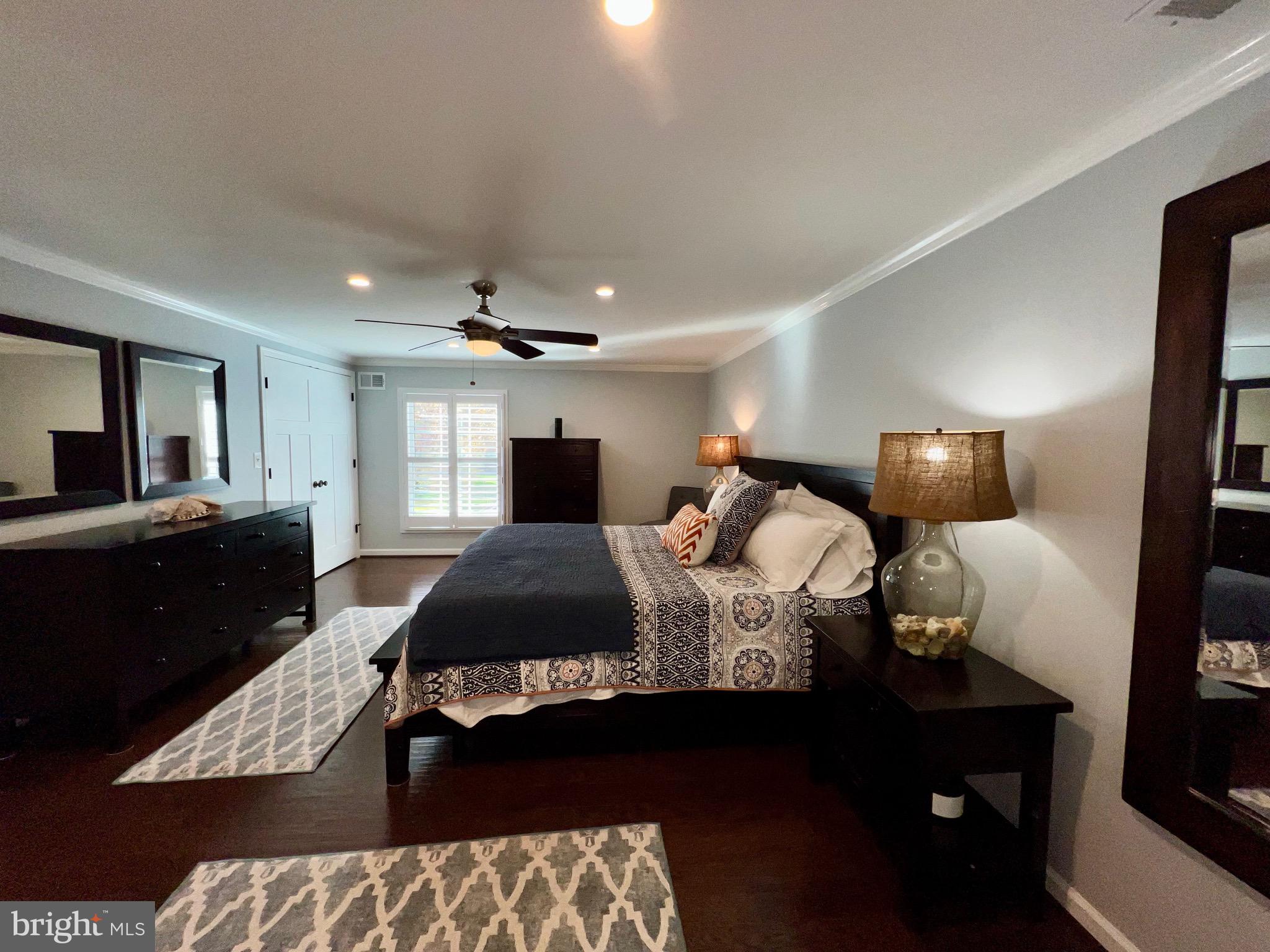 909 St Stephens Road Alexandria, VA 22304 - Photo 13 of 40