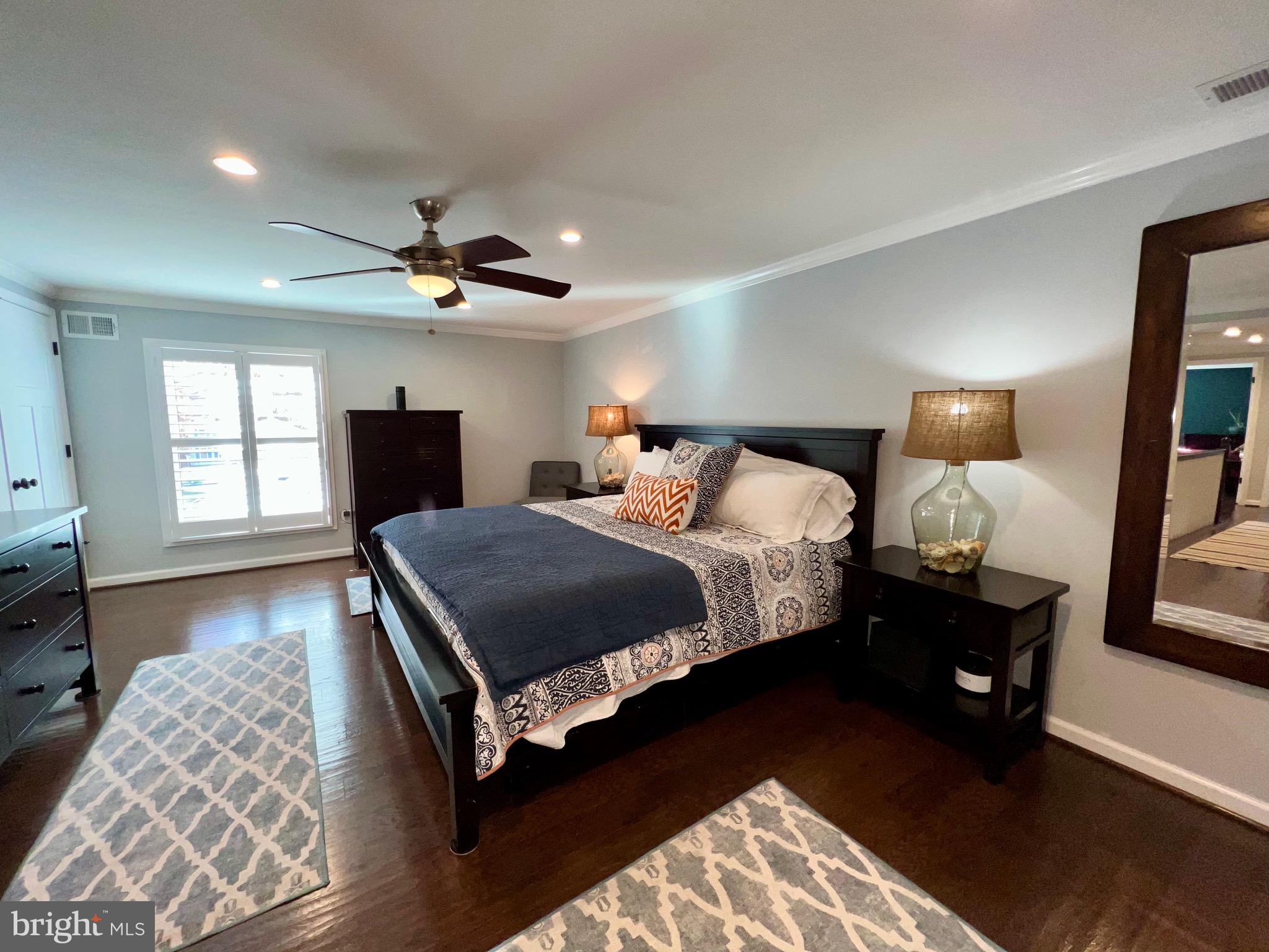 909 St Stephens Road Alexandria, VA 22304 - Photo 14 of 40