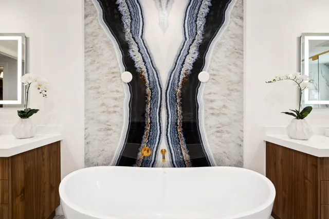 $5,375,000 | 461 Venus Drive, Unit 1, Juno Beach, FL 33408