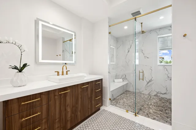 $5,375,000 | 461 Venus Drive, Unit 1, Juno Beach, FL 33408