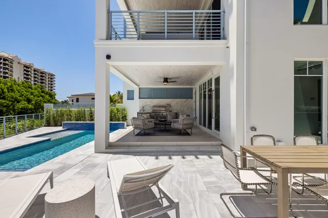 $5,375,000 | 461 Venus Drive, Unit 1, Juno Beach, FL 33408