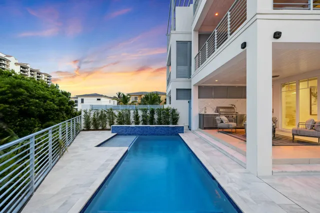 $5,375,000 | 461 Venus Drive, Unit 1, Juno Beach, FL 33408