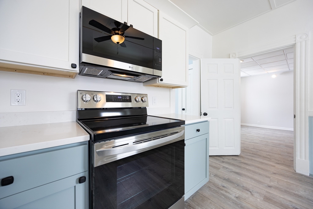 92 Alexander Street Framingham, MA 01702 - Photo 7 of 42