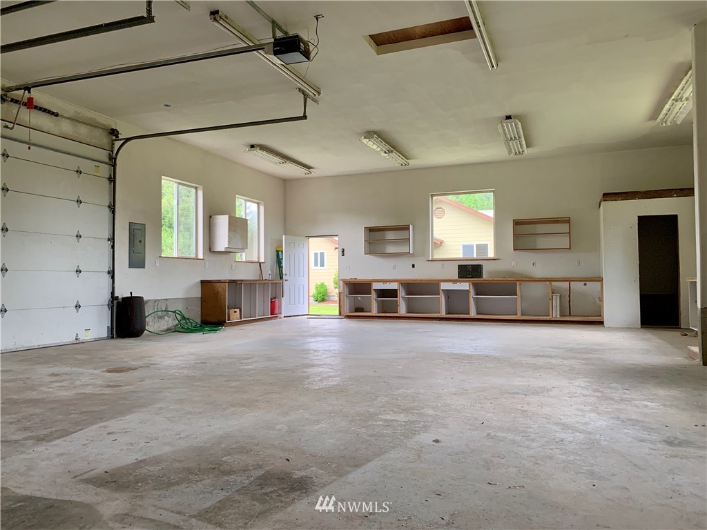 21702 Lafayette Road Sedro-Woolley, WA 98284 - Photo 14 of 17 Gallery Image 14