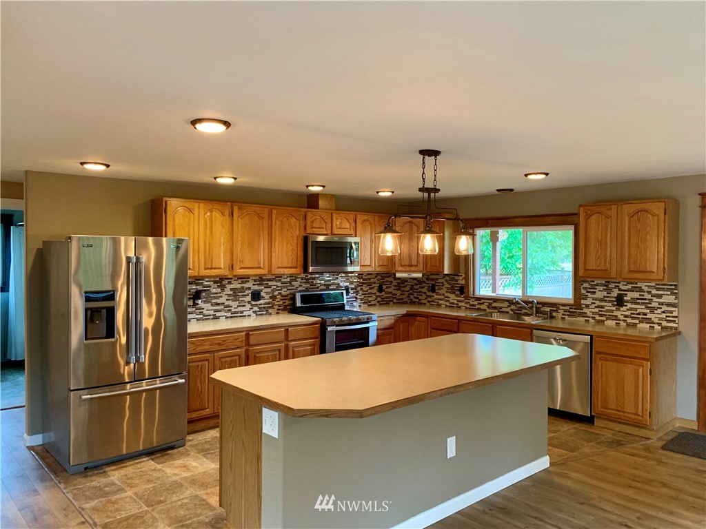 21702 Lafayette Road Sedro-Woolley, WA 98284 - Photo 9 of 17 Gallery Image 9