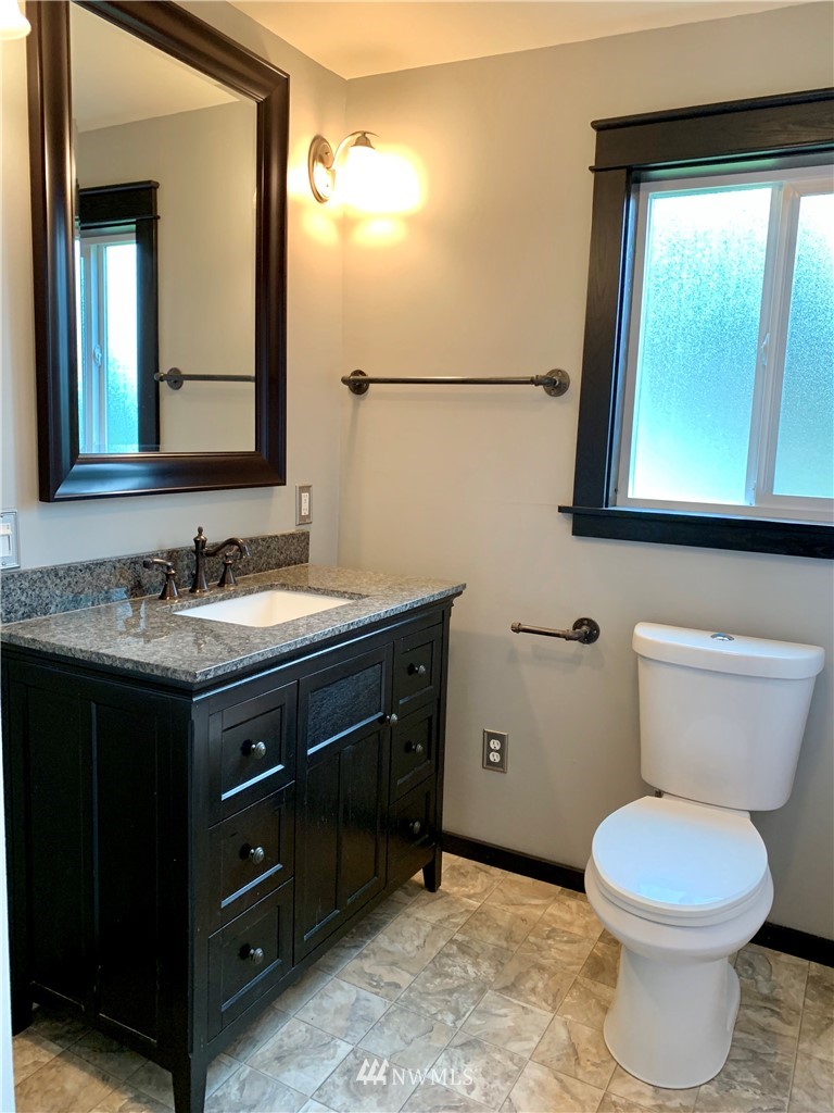 21702 Lafayette Road Sedro-Woolley, WA 98284 - Photo 10 of 17 Gallery Image 10