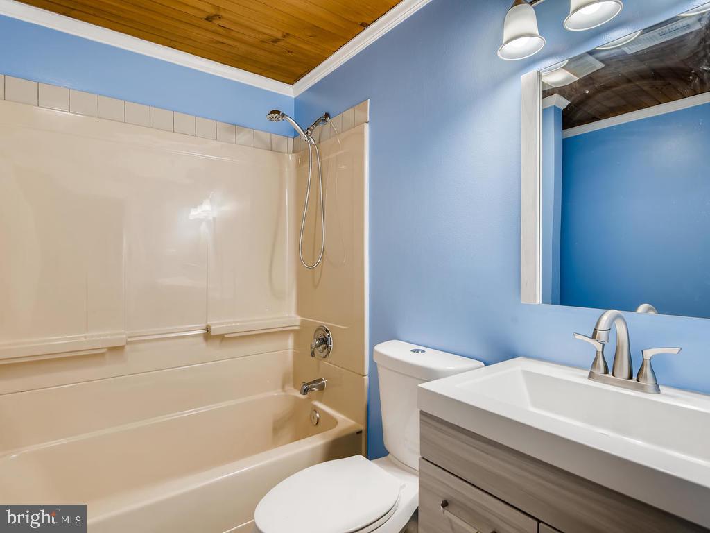 2406 Brunswick Road Baltimore, MD 21227 - Photo 22 of 30 Updates Main bath