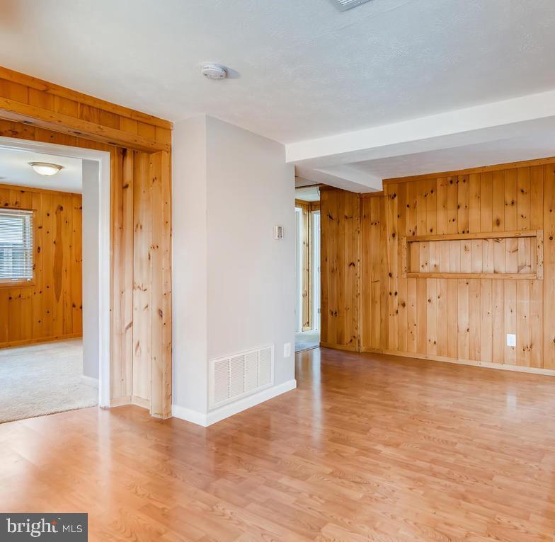 2406 Brunswick Road Baltimore, MD 21227 - Photo 5 of 30 Gallery Image 5