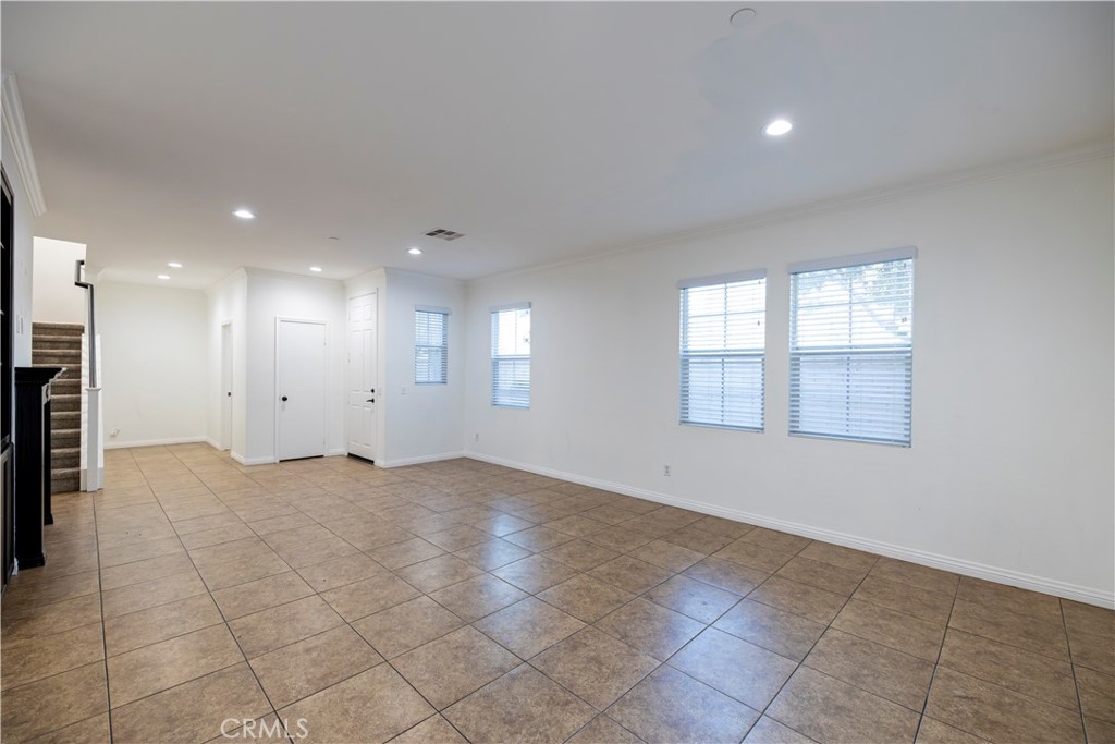 1864 Siena Court Riverside, CA 92501 - Photo 5 of 22 Living Area.