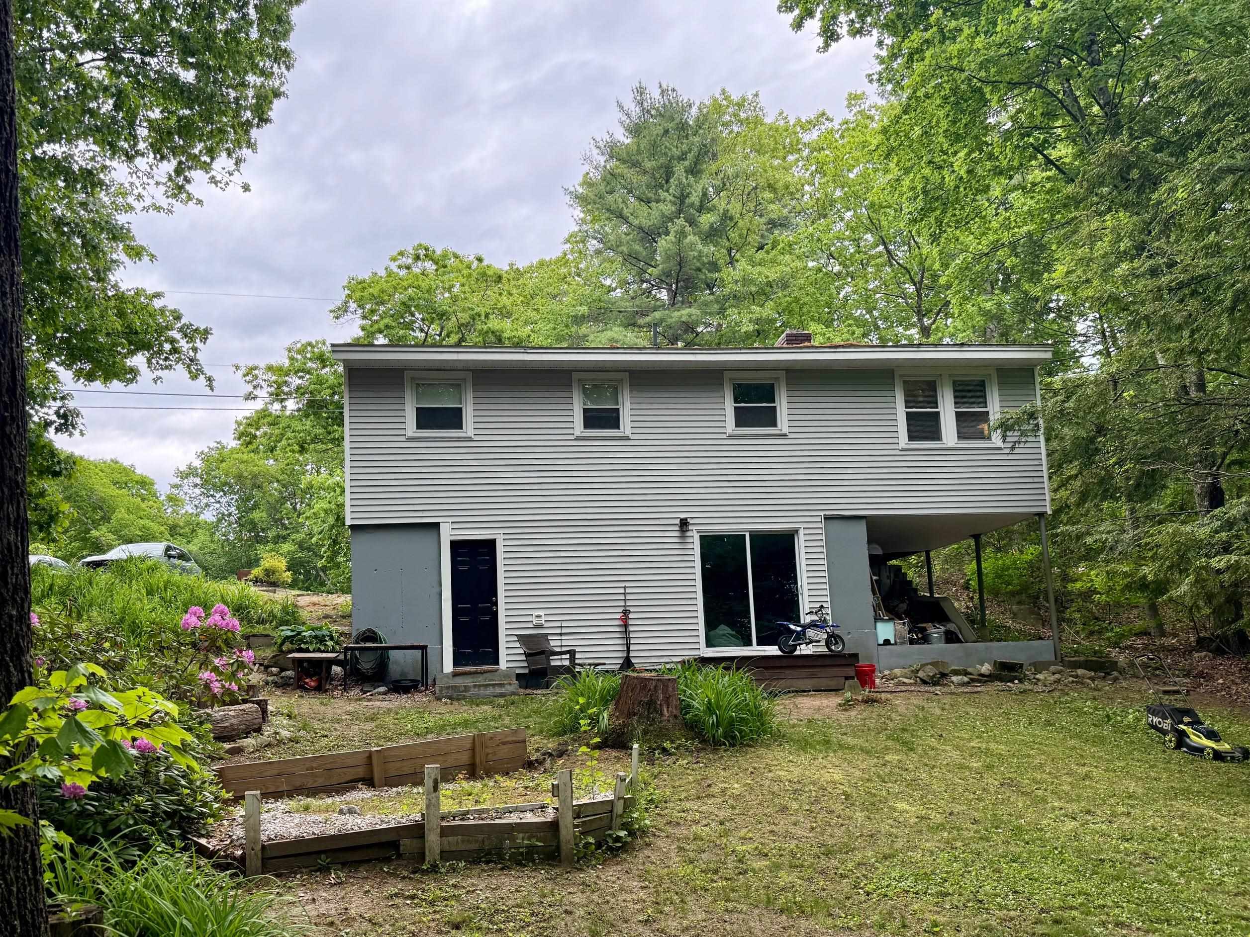 158 Appletree Road Auburn, NH 03032 - Photo 17 of 18