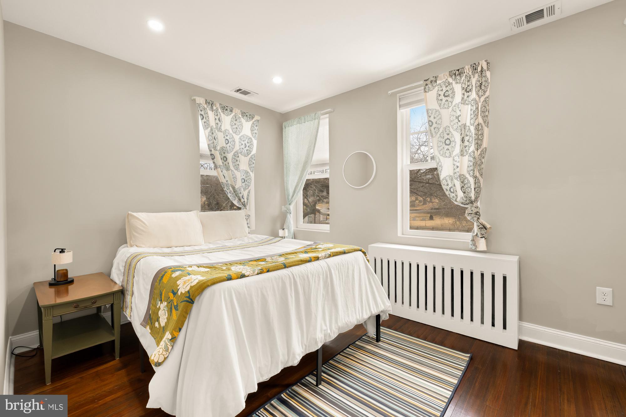 2124 North Capitol Street Northwest Washington, DC 20002 - Photo 22 of 38