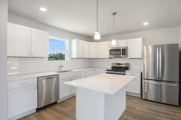 $374,900 | 48549 Silver Oaks West, Mattawan, MI 49071