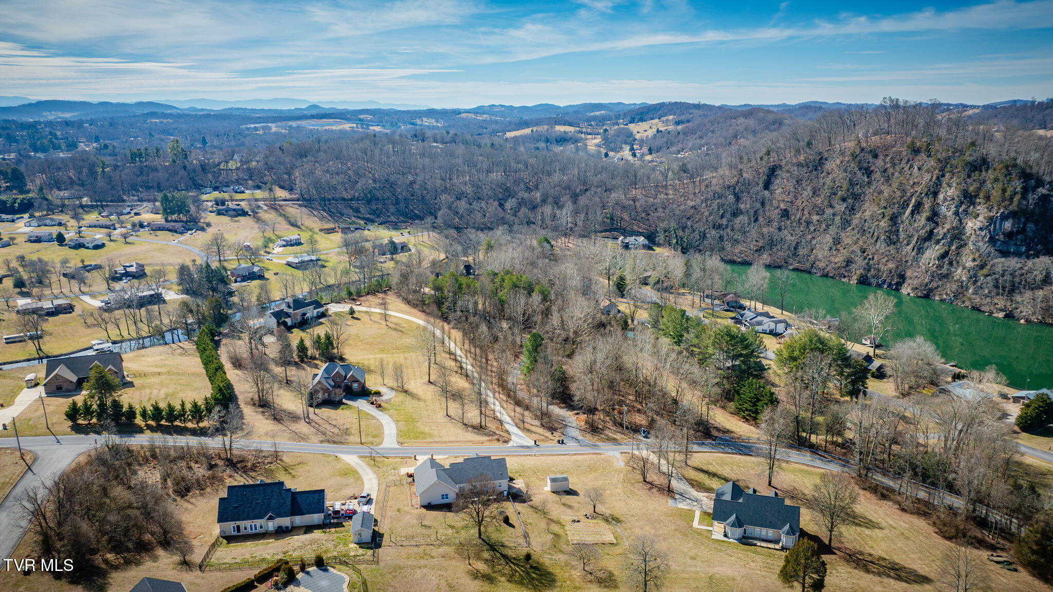 1121 Wahoo Valley Road Kingsport, TN 37663 - Photo 54 of 59 105