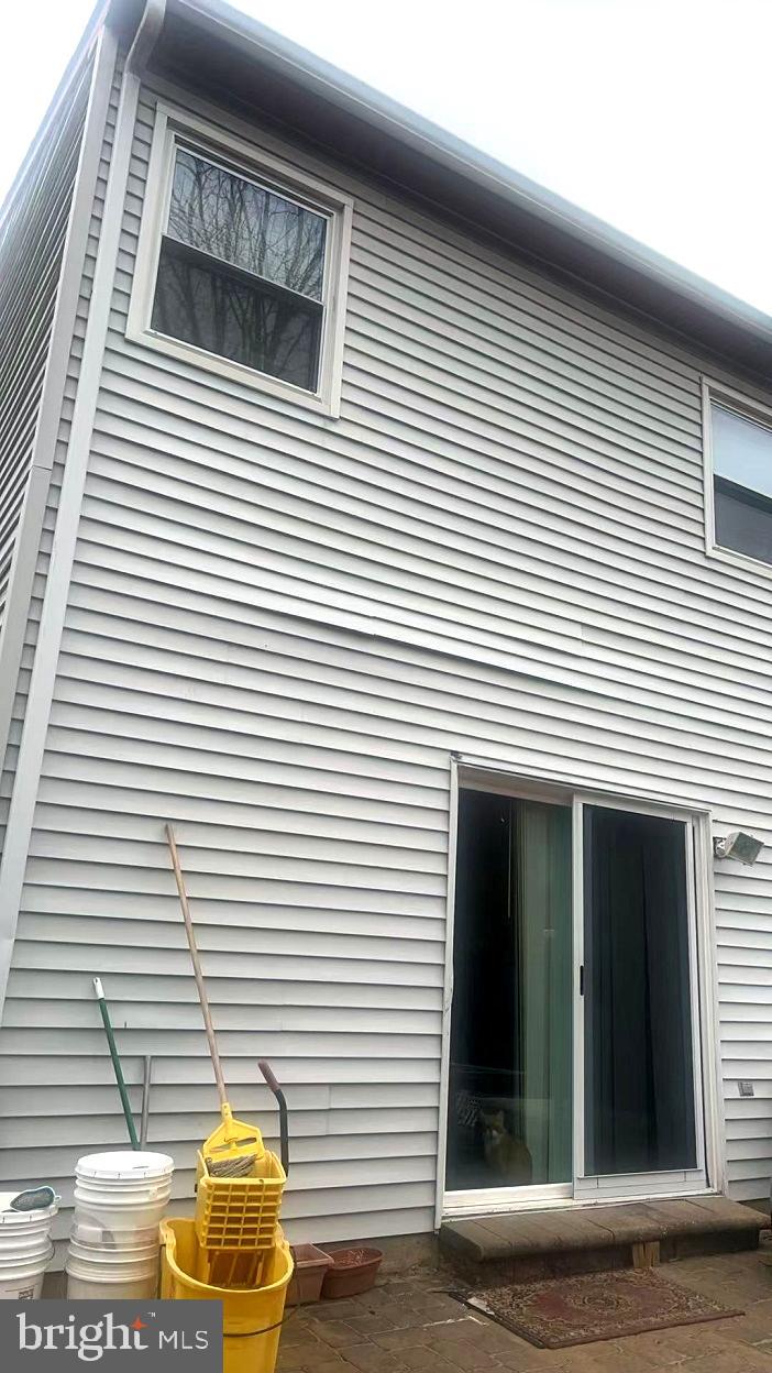 612 Poquessing Avenue Philadelphia, PA 19116 - Photo 6 of 14 back