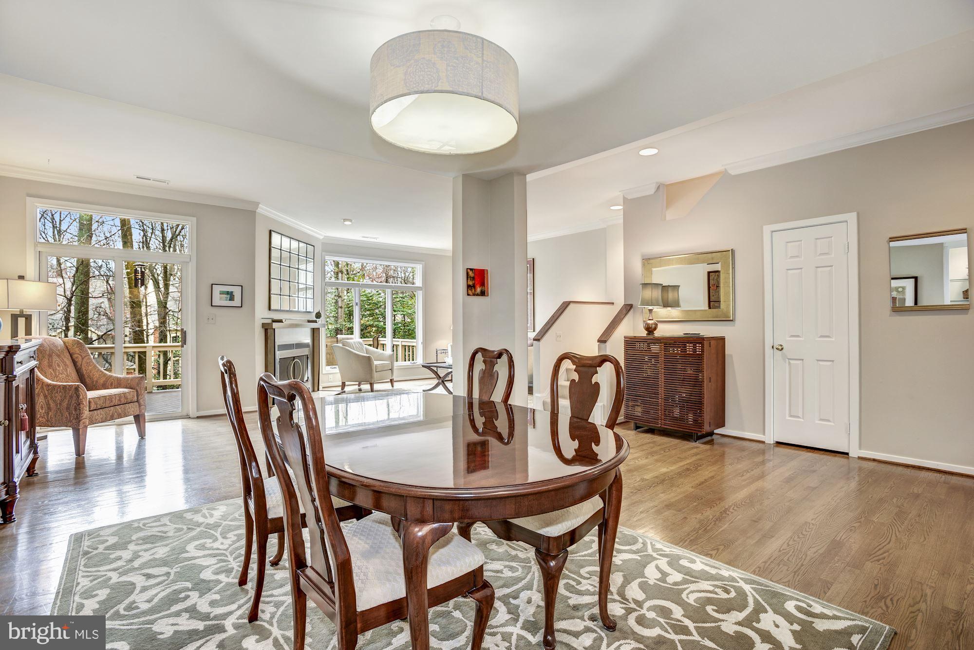 11547 Hemingway Drive Reston, VA 20194 - Photo 9 of 35
