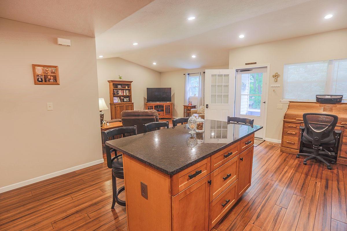 603 Berry Road Howard, OH 43028 - Photo 14 of 22 Gallery Image 14