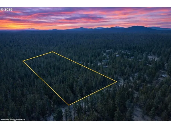$274,900 | Parkway Drive, La Pine, OR 97739