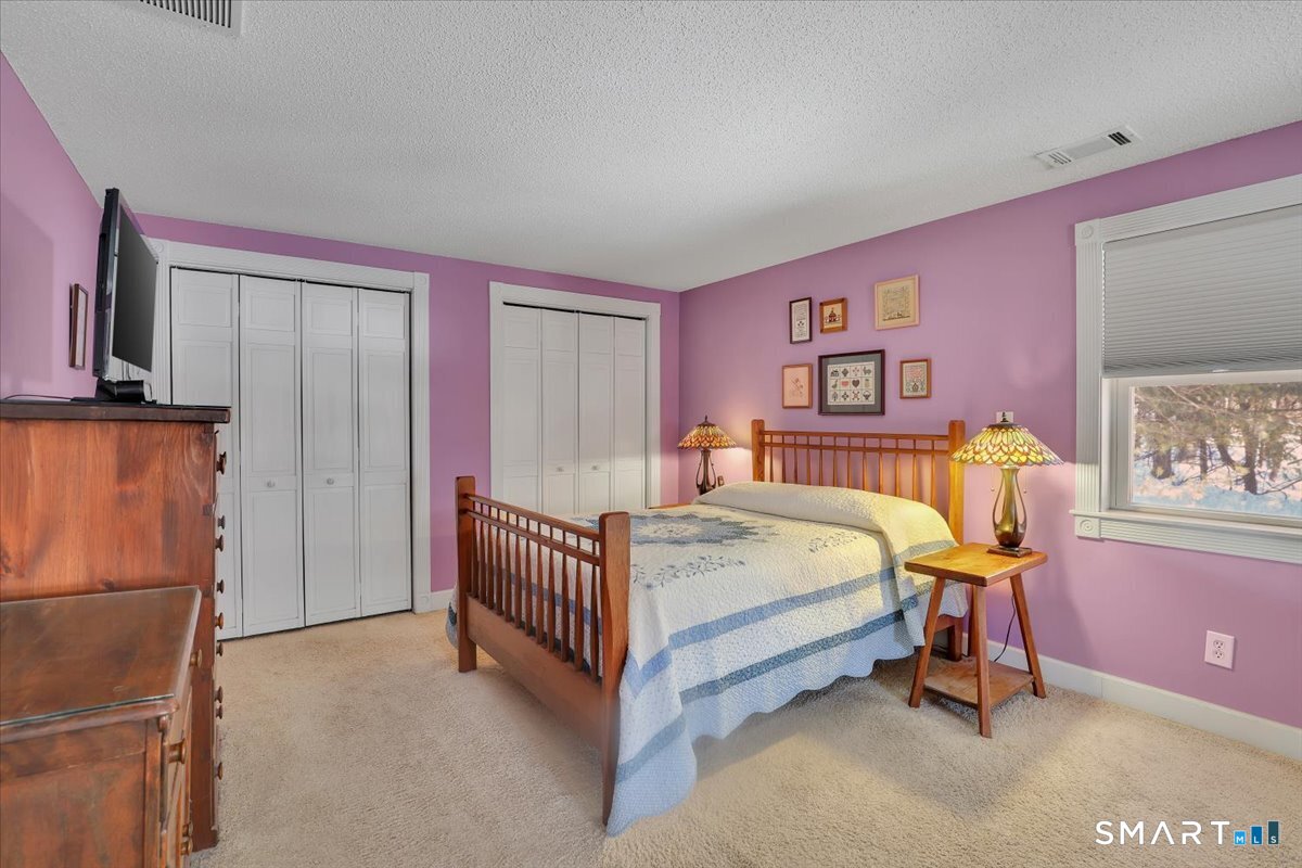 29 Lovely Street Canton, CT 06019 - Photo 28 of 39