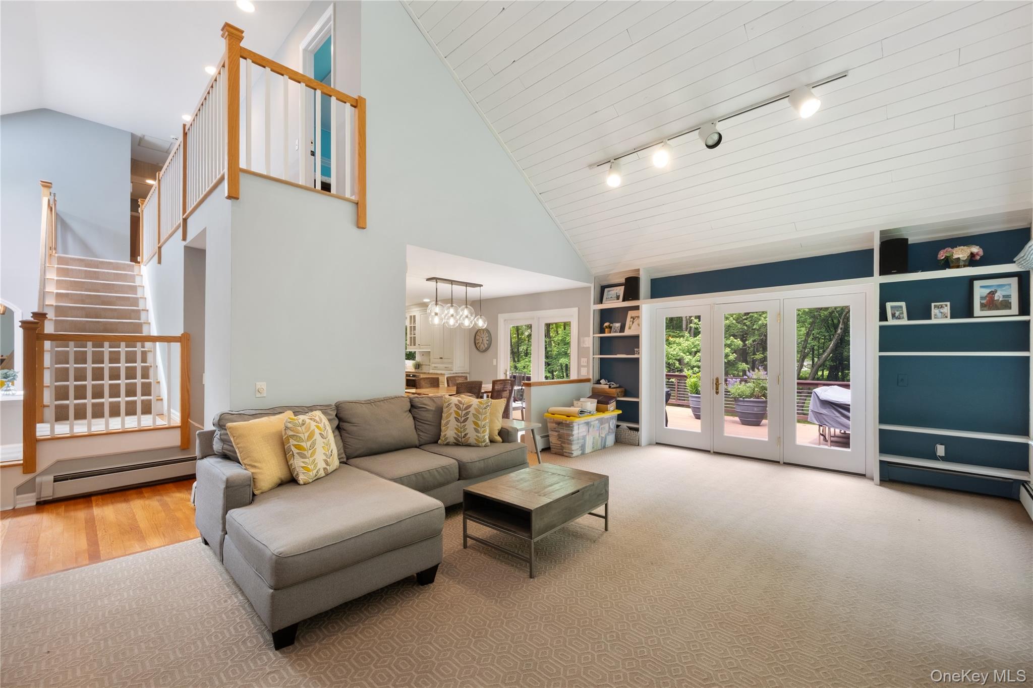 3 Breckenridge Road Chappaqua, NY 10514 - Photo 9 of 34 Family room with doors out to the deck