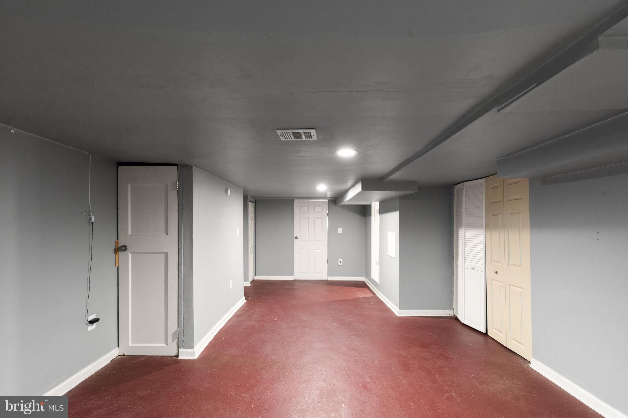 4032 Fairfax Road Baltimore, MD 21216 - Photo 18 of 25 Gallery Image 18