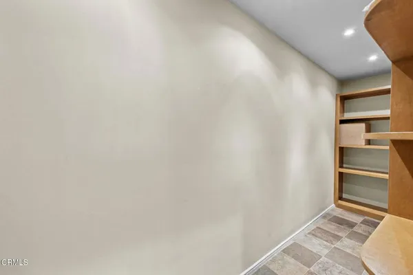 $12,000 | 3263 New York Drive, Pasadena, CA 91107