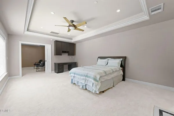 $12,000 | 3263 New York Drive, Pasadena, CA 91107