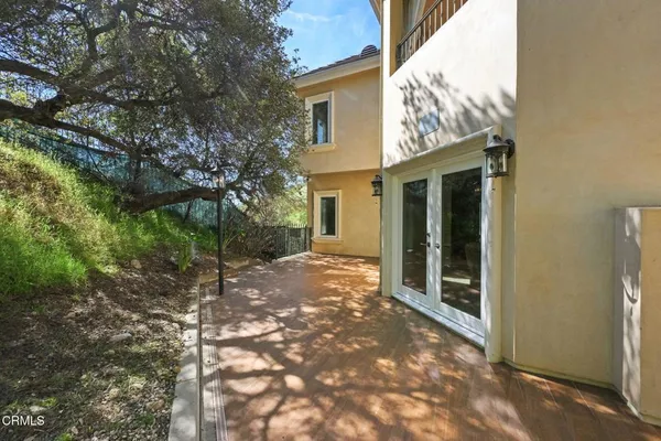 $12,000 | 3263 New York Drive, Pasadena, CA 91107