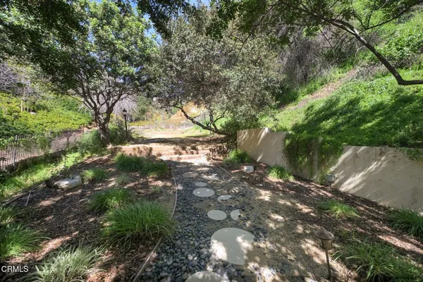 $12,000 | 3263 New York Drive, Pasadena, CA 91107