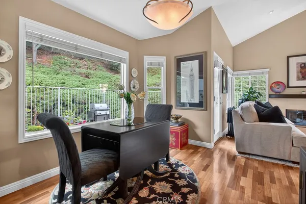 $1,100,000 | 847 South Amber Lane, Anaheim Hills, CA 92807