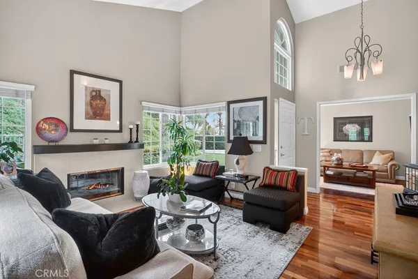 $1,100,000 | 847 South Amber Lane, Anaheim Hills, CA 92807