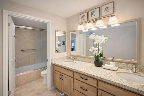 $1,100,000 | 847 South Amber Lane, Anaheim Hills, CA 92807