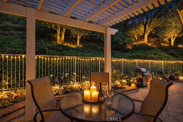 $1,100,000 | 847 South Amber Lane, Anaheim Hills, CA 92807