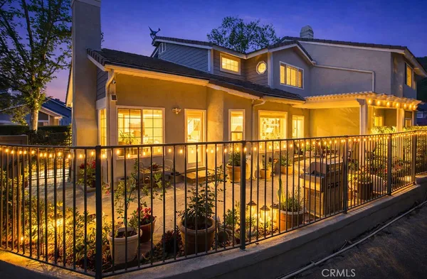 $1,100,000 | 847 South Amber Lane, Anaheim Hills, CA 92807