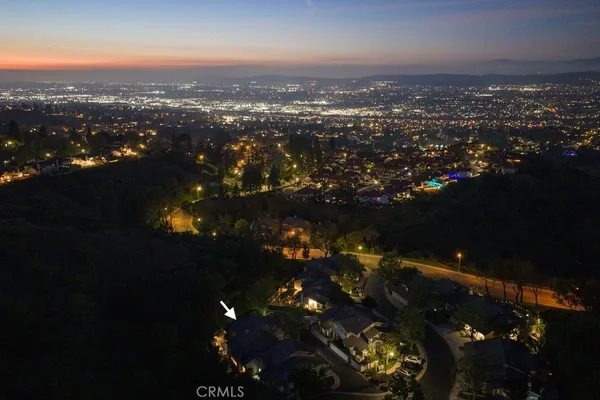 $1,100,000 | 847 South Amber Lane, Anaheim Hills, CA 92807