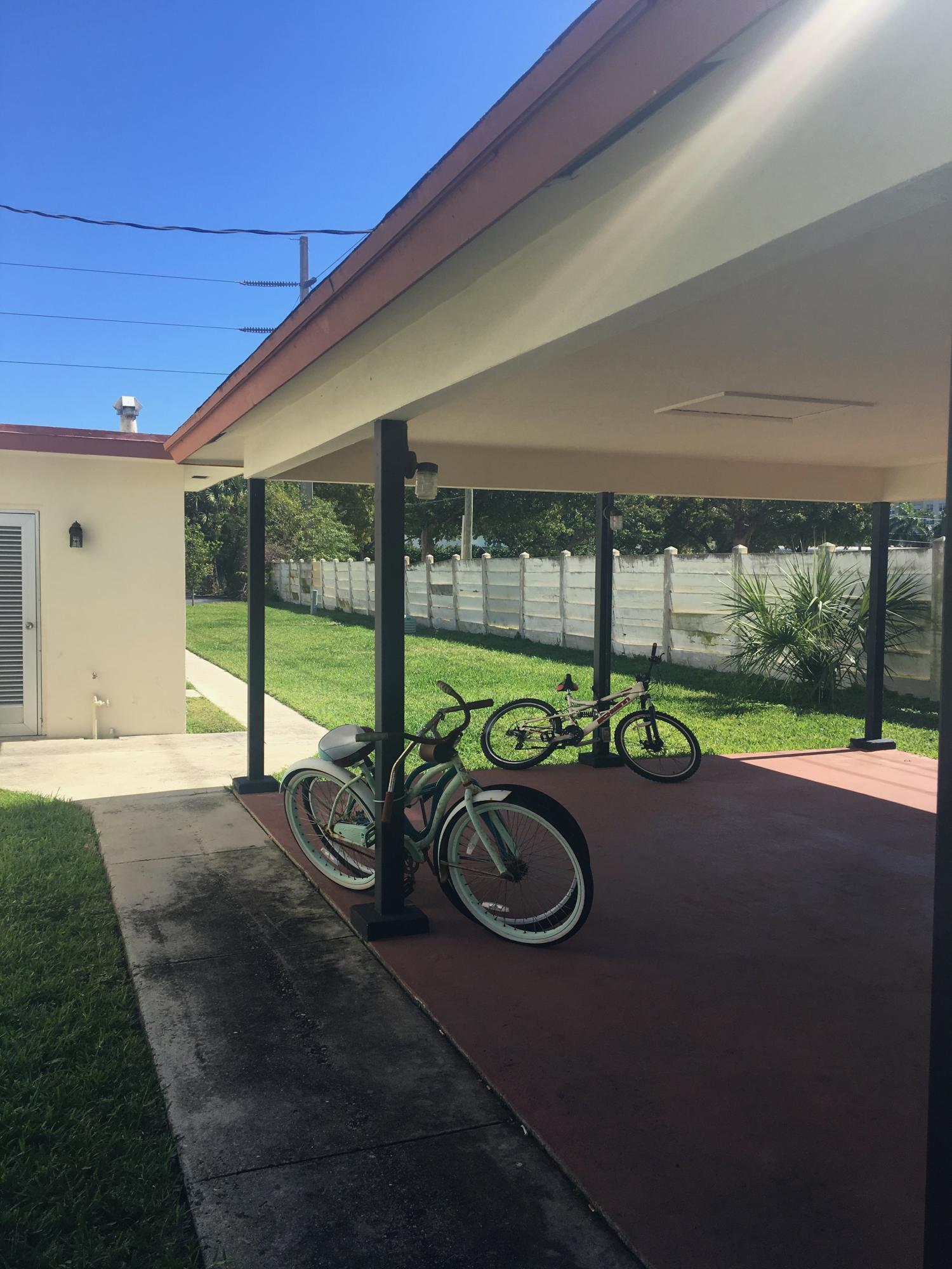 220 Southwest 7th Street, Unit 7 Boca Raton, FL 33432 - Photo 15 of 17 IMG_4071