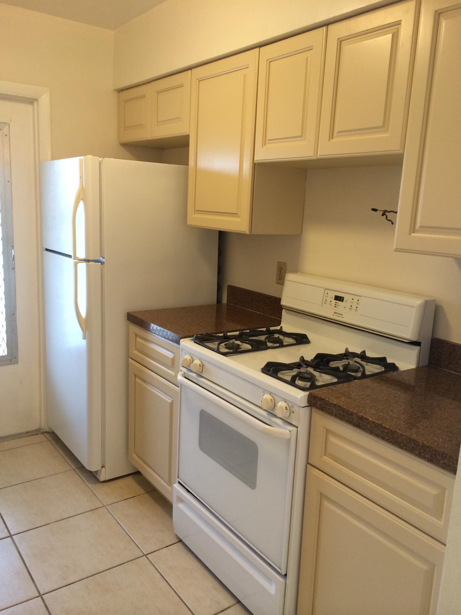220 Southwest 7th Street, Unit 7 Boca Raton, FL 33432 - Photo 3 of 17 IMG_4003
