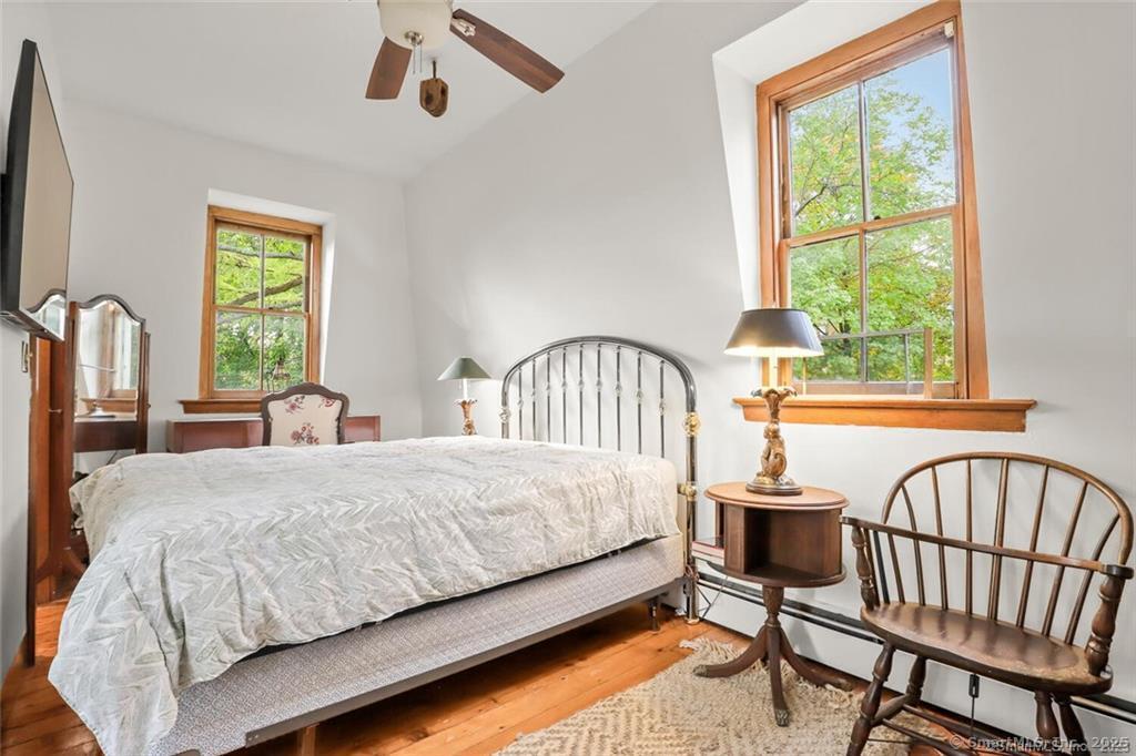 47 Hollow Tree Ridge Road, Unit A Darien, CT 06820 - Photo 19 of 33 Primary Suite