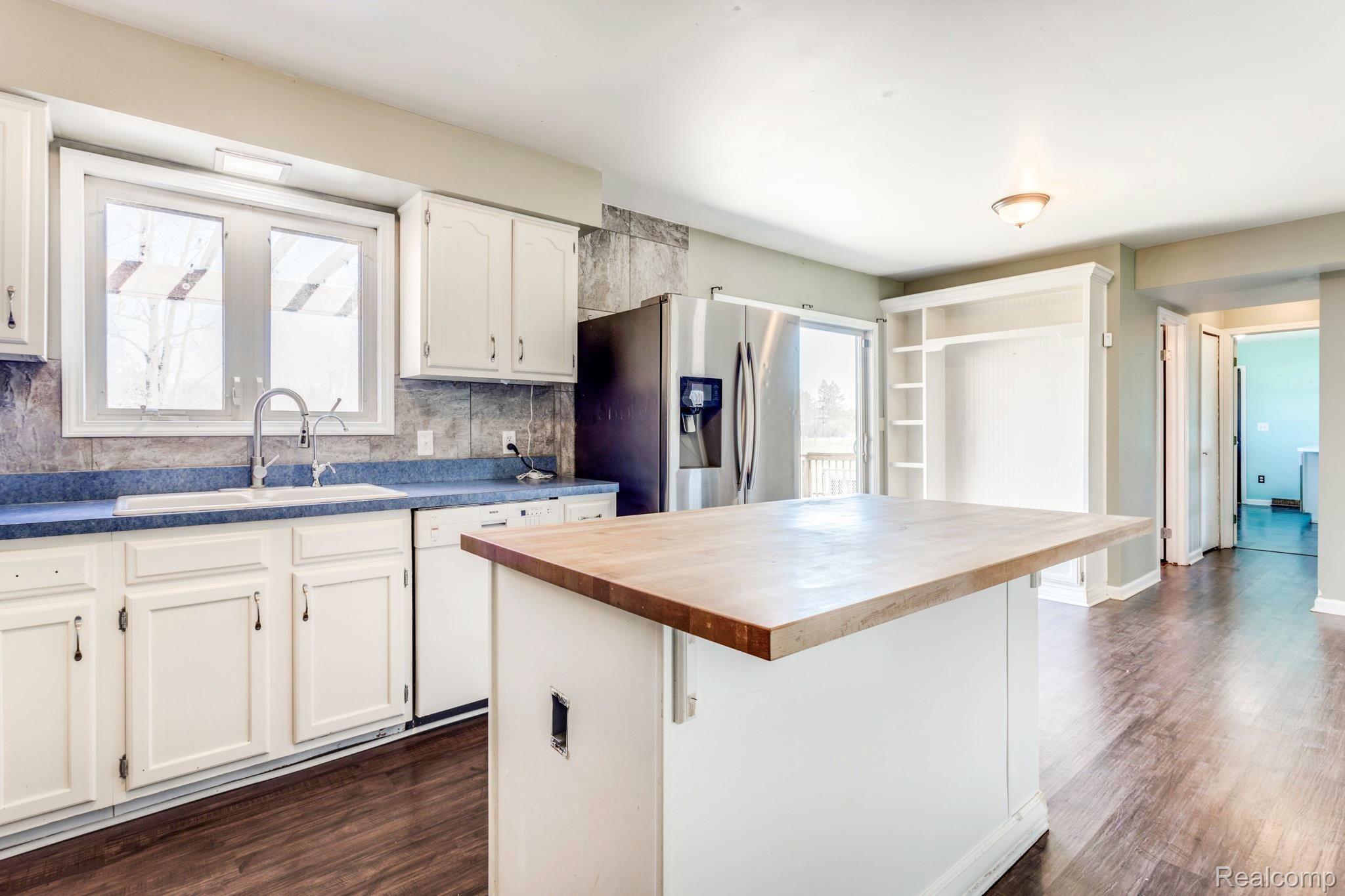 5272 Yankee Road St. Clair, MI 48079 - Photo 15 of 35 5272 Yankee Rd-22.jpg