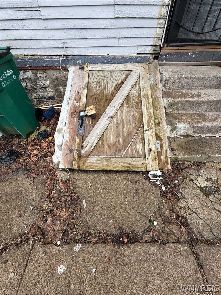 219 Rhode Island Street Buffalo, NY 14213 - Photo 21 of 22