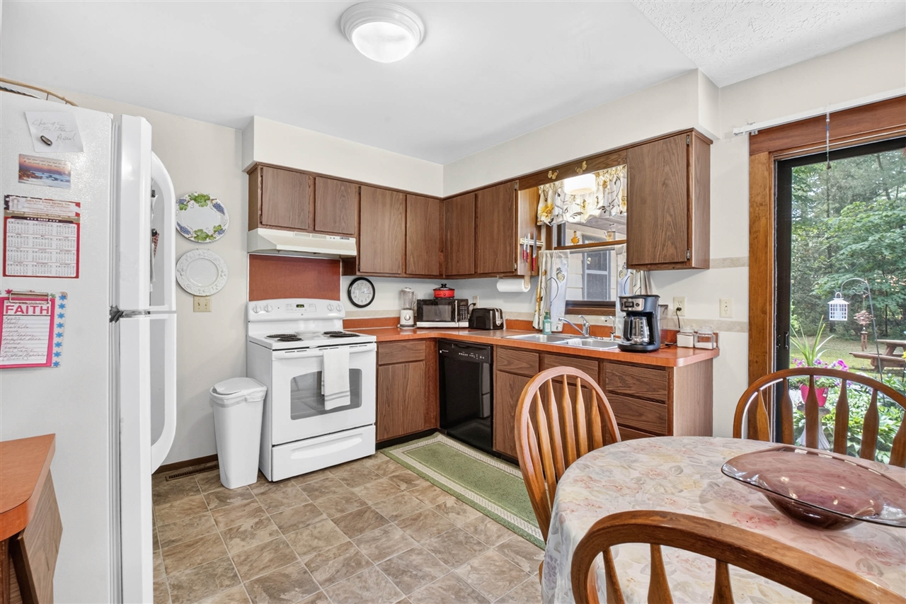 239 Pine Ridge Road Battle Creek, MI 49017 - Photo 34 of 45