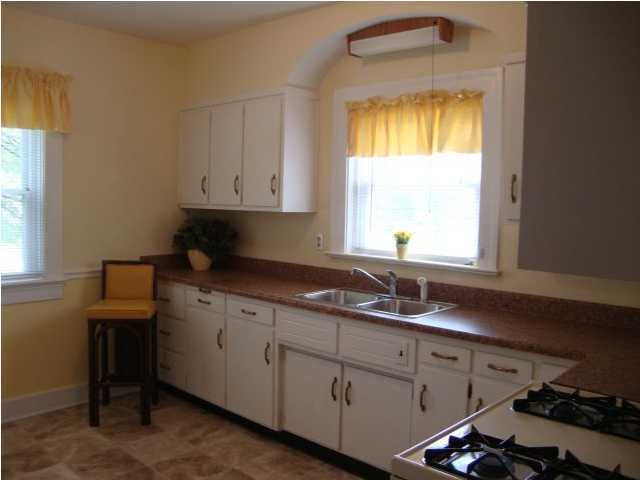 932 Greenleaf Road Louisville, KY 40213 - Photo 7 of 15 Additional Photo